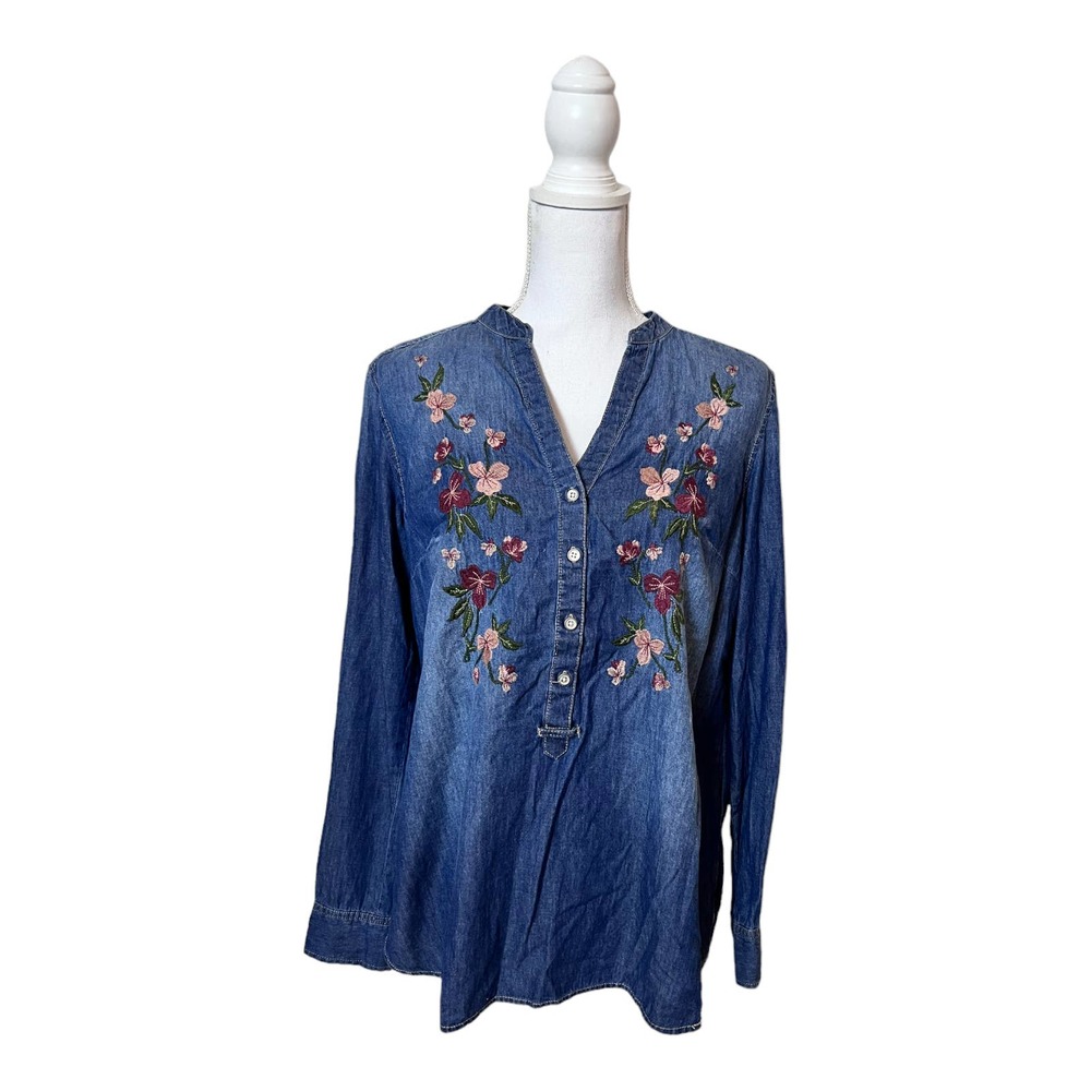 Vintage America Blues Floral Embroidered Denim Button Front Shirt Medium